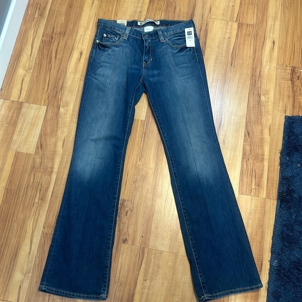 Gap low rise boot, cut jeans size 8 regular NWT